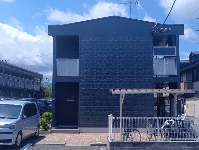 レオパレスレーブメルベーユの外観画像