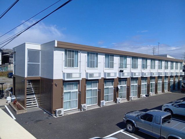 レオパレスラピス城南の外観画像