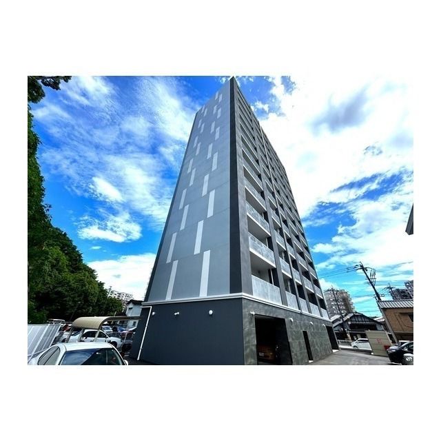 LIBTH新町WESTの外観画像