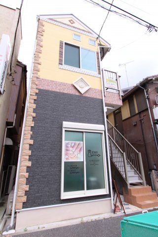 ユナイト市場アーサーハーモンの外観画像