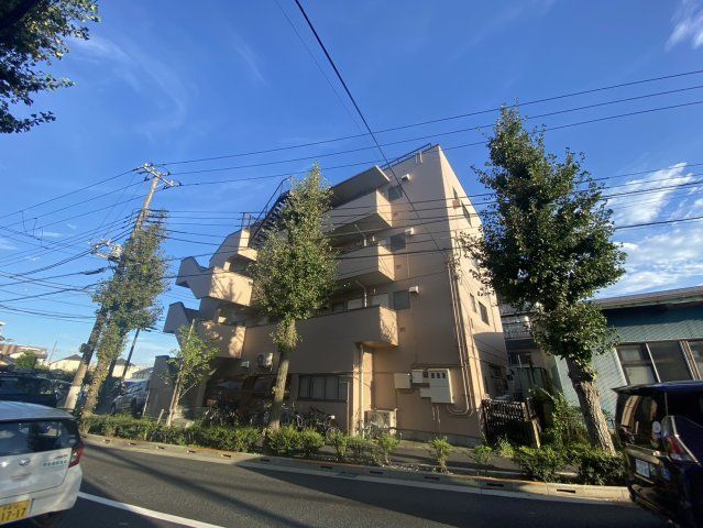 小菅マンションの外観画像