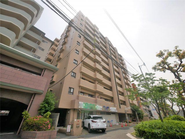 トーカンマンション北九大前の外観画像