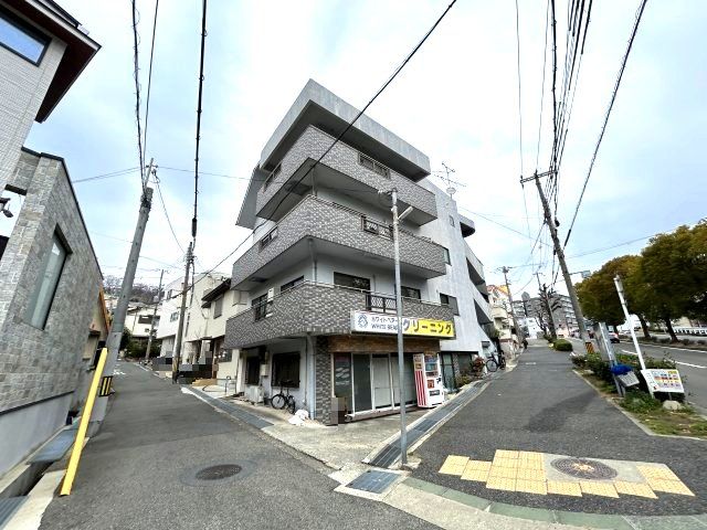 六甲ロイヤルマンションの外観画像