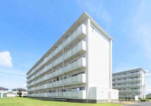 ビレッジハウス千丁3号棟の外観画像