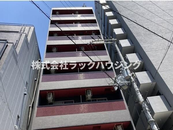 ディー・シモンズ梅田の外観画像