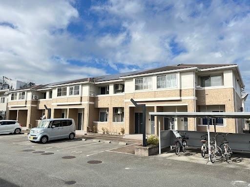 シャインヒルズ富岡の外観画像