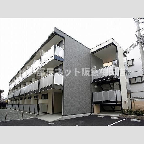 レオパレスNEW BROADの外観画像