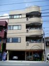 USビルの外観画像