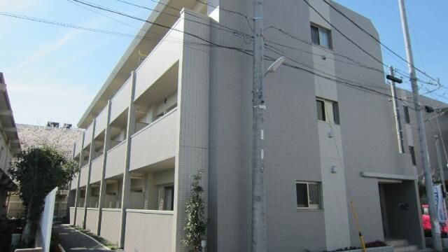クレセント馬部の外観画像