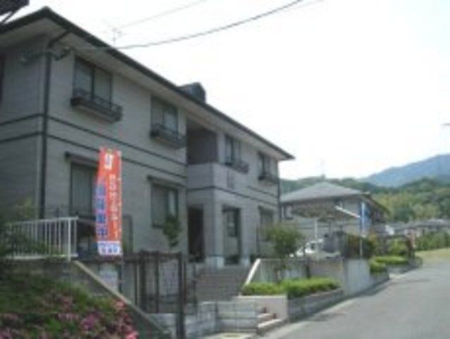 エトワール柏原2B棟の外観画像