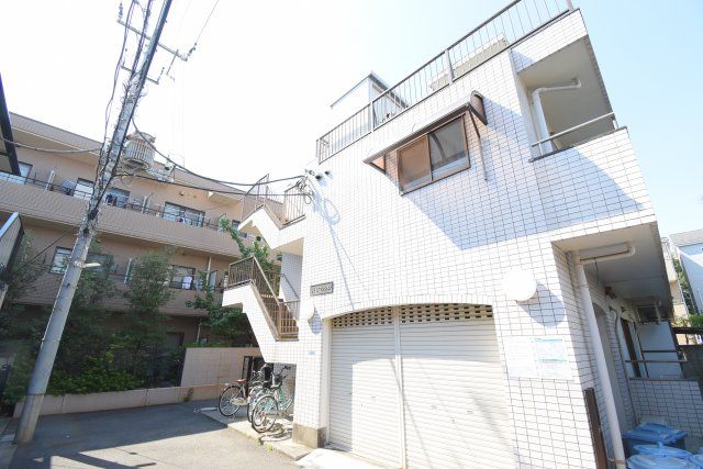 ウエストマンションの外観画像