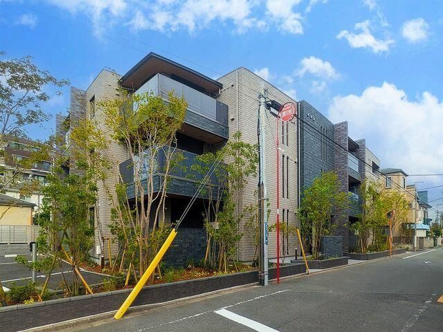 フォレナの外観画像
