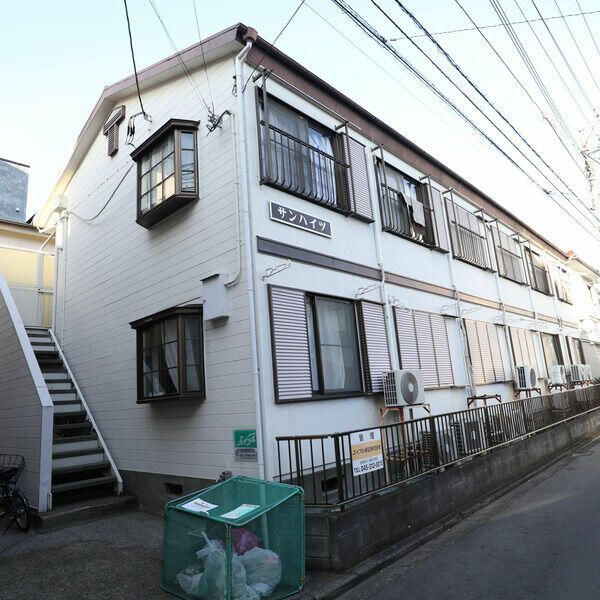 サンハイツの外観画像