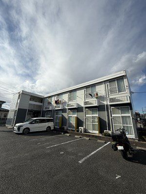 レオパレスアンジェリークⅢの外観画像