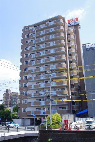トウイナーズマンションの外観画像