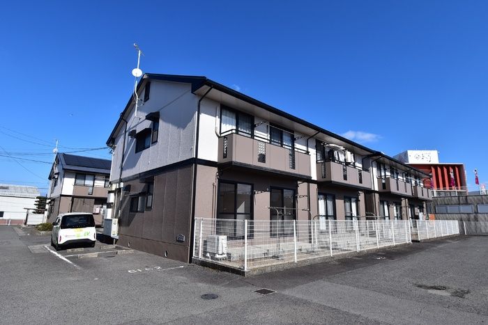 ロイヤルコート円座 C棟の外観画像