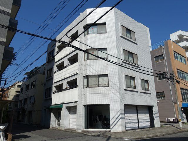 岡野ビルの外観画像