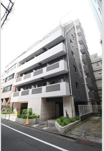 ラグジュアリーアパートメント本郷の外観画像