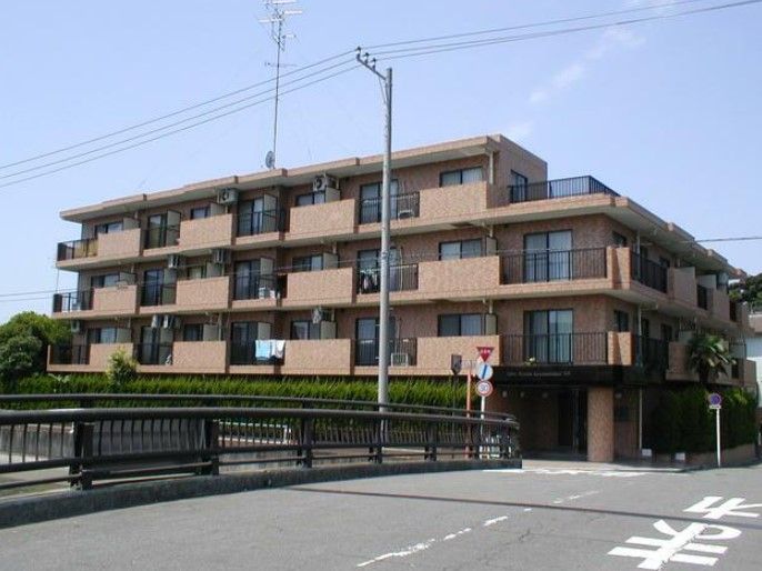 ライオンズM金沢八景第8の外観画像