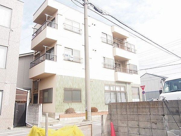 栄泉ビルの外観画像