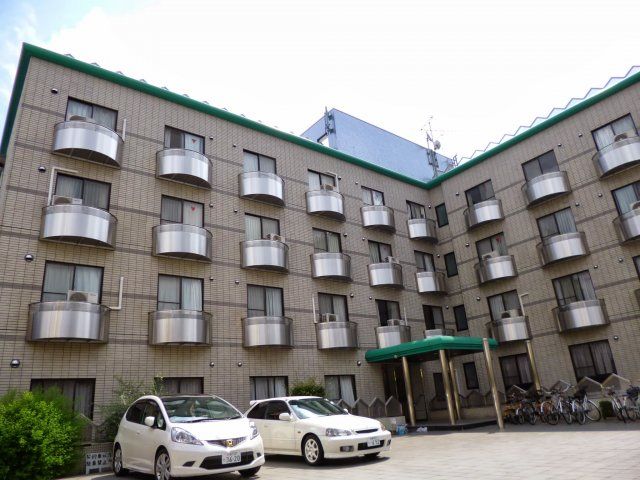 アビタシオン鴨川の外観画像
