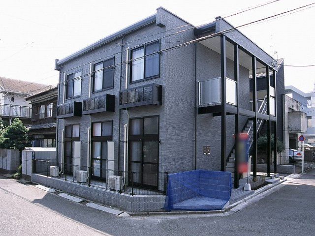 レオパレスフルール湘南の外観画像