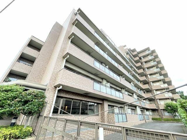 リーベスト所沢の外観画像