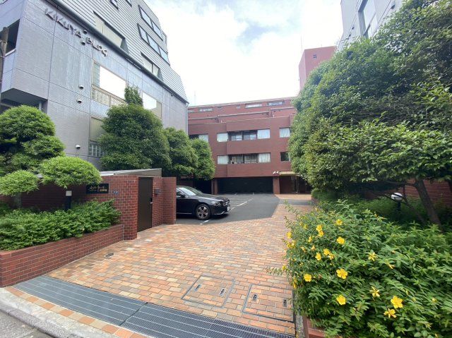 メゾンドール北参道の外観画像