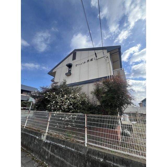 セジュール京塚203号の外観画像