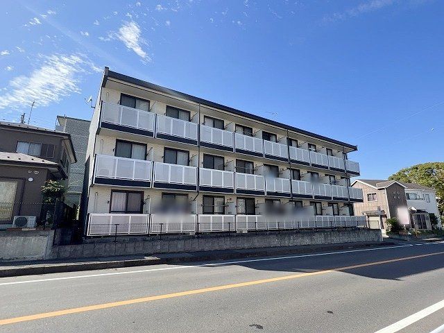 レオパレスひなたの外観画像