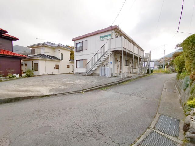 パインハイツの外観画像