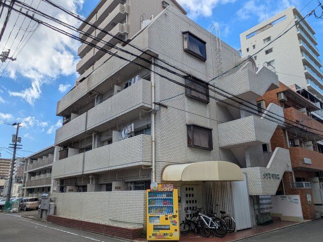 メゾンマルニの外観画像