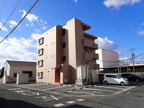 グランスイートの外観画像