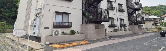 ガーデンハイツ湊の外観画像