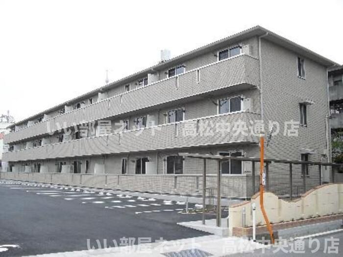 桜サライの外観画像