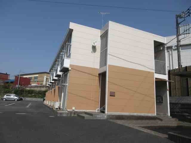 レオパレスルミエール テラオの外観画像