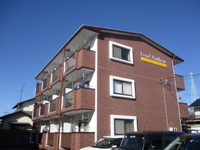 ランド・アンセムの外観画像