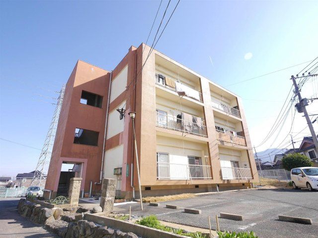 ケイズプレイス中の原4棟の外観画像