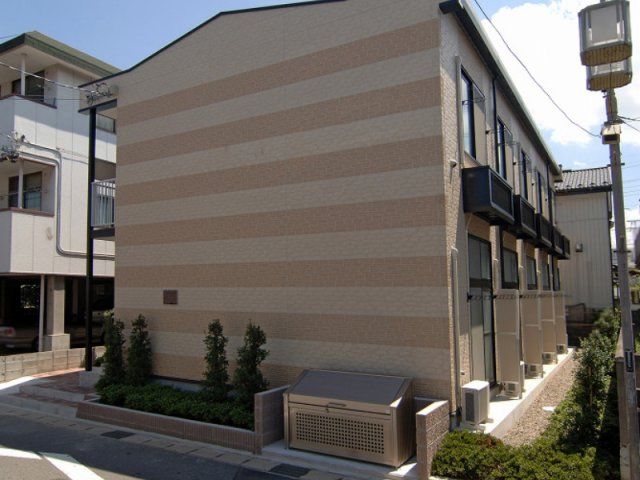 レオパレスNAKADAの外観画像
