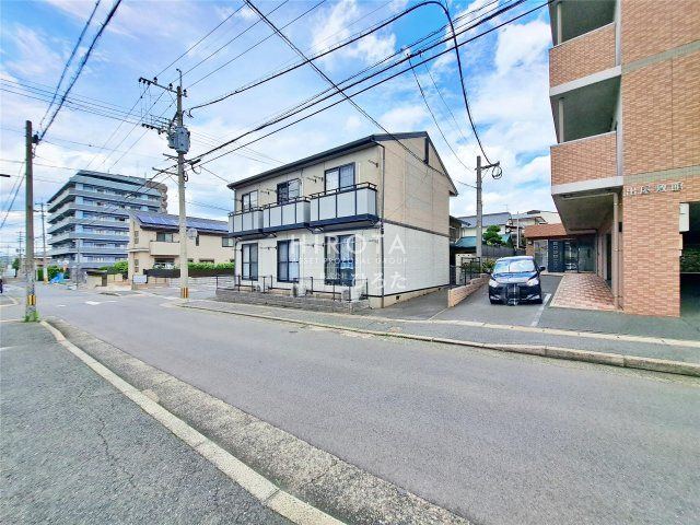 カンパーニュ出屋敷IIの外観画像