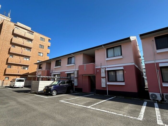 ウエストハイツ屋島 C棟の外観画像