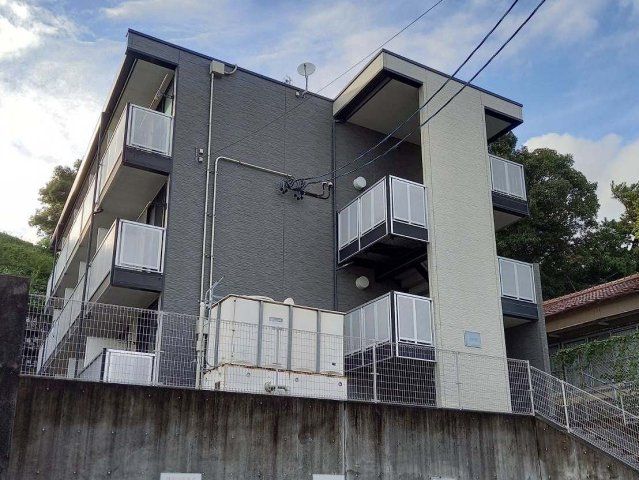 レオパレスFine中沢の外観画像