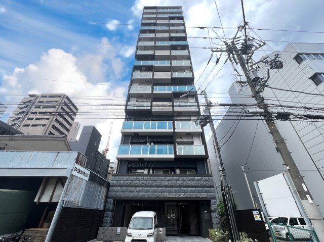 プレサンス心斎橋ソレイユの外観画像