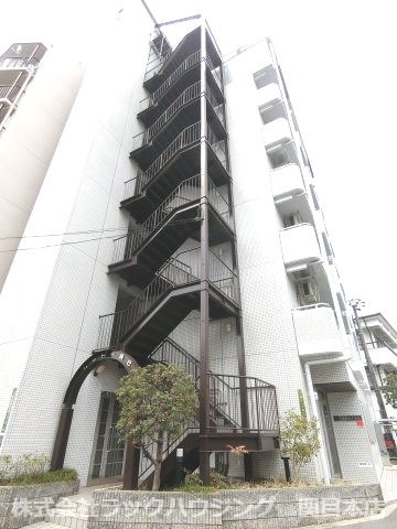 シャトー辰巳の外観画像
