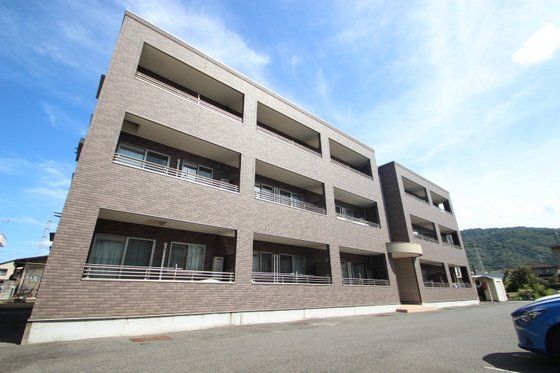 フォブール寺川の外観画像