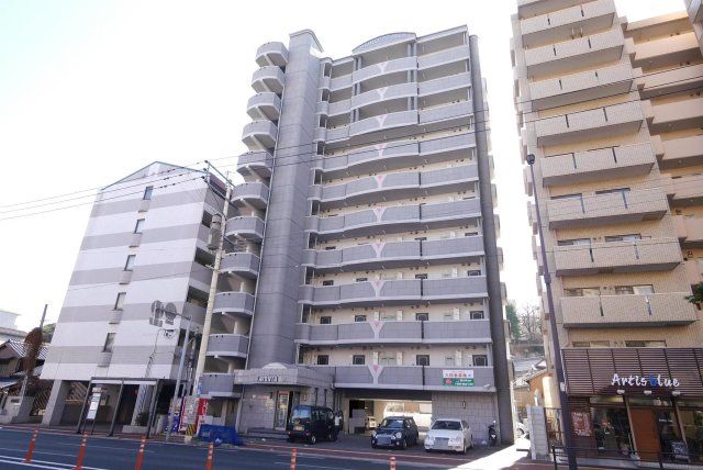 アヴィニールNo.5の外観画像
