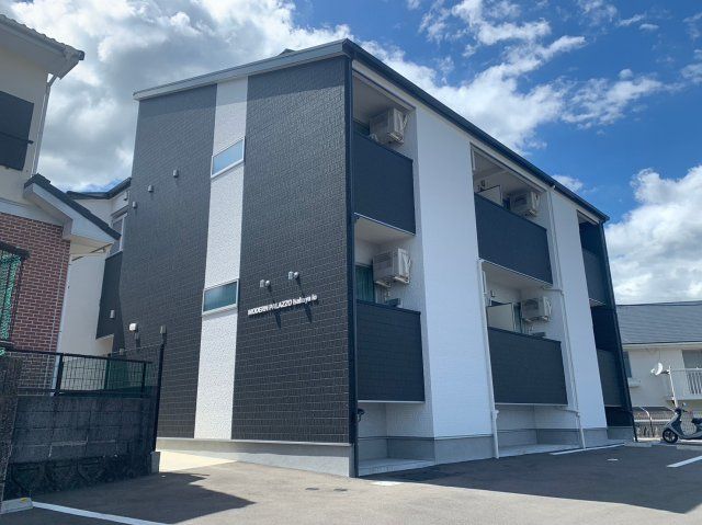 MODERN PALAZZO Isahaya ioの外観画像