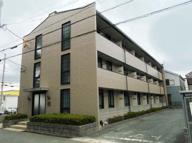 レオパレスプランドールの外観画像