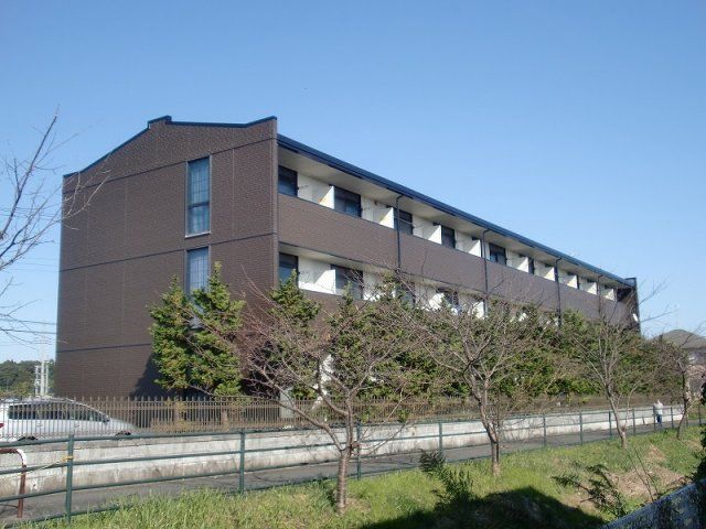 レオパレスグリーンシャトーの外観画像