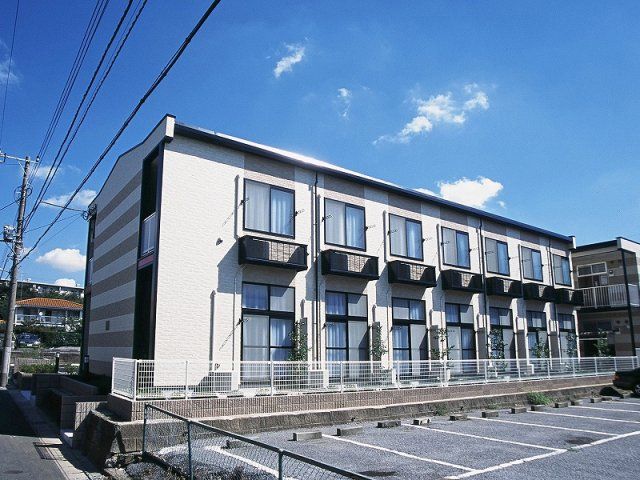 レオパレスオークス Aの外観画像